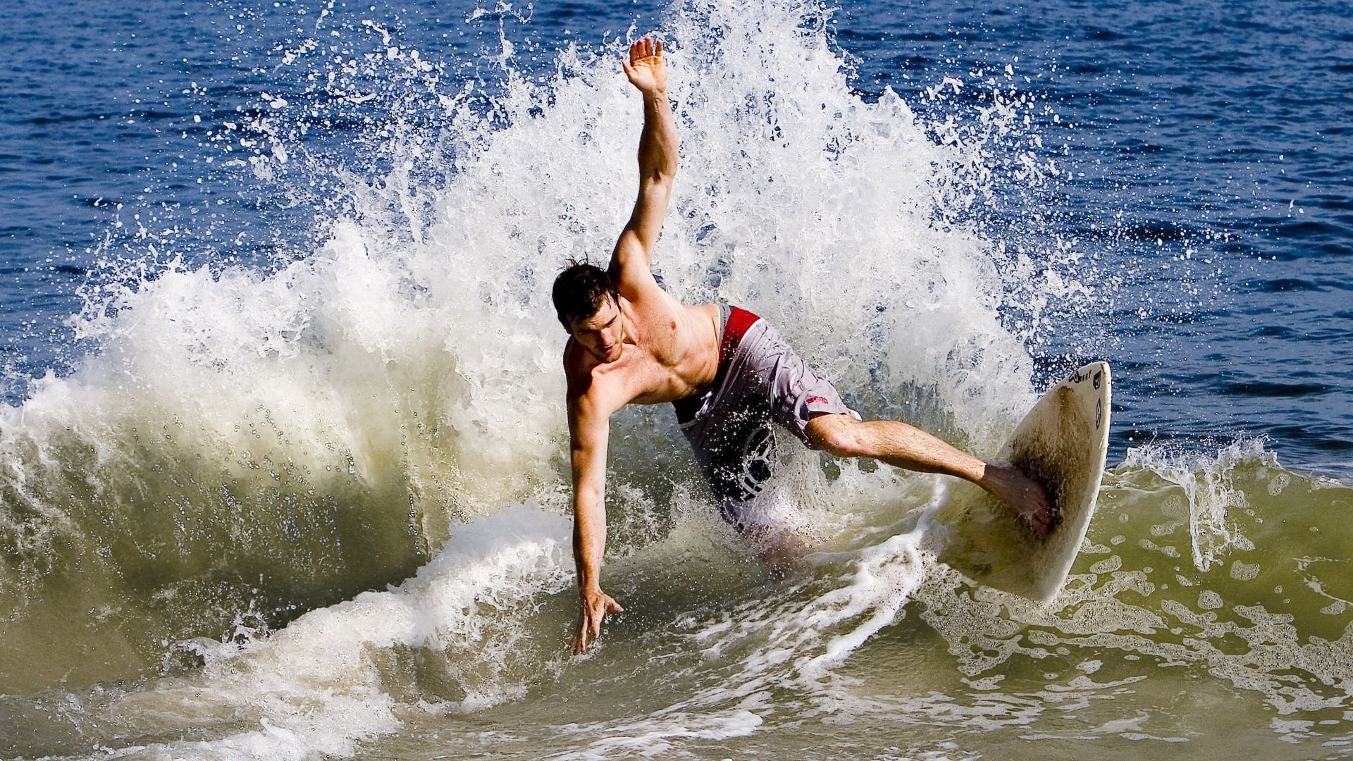 九游娱乐官方平台-全红婵再次完美表现，成功进入决赛，全红婵夺冠后,家门口这一幕令人震惊